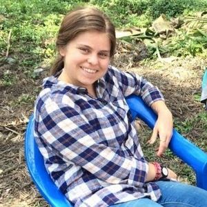 Meet your Posher, Madeline